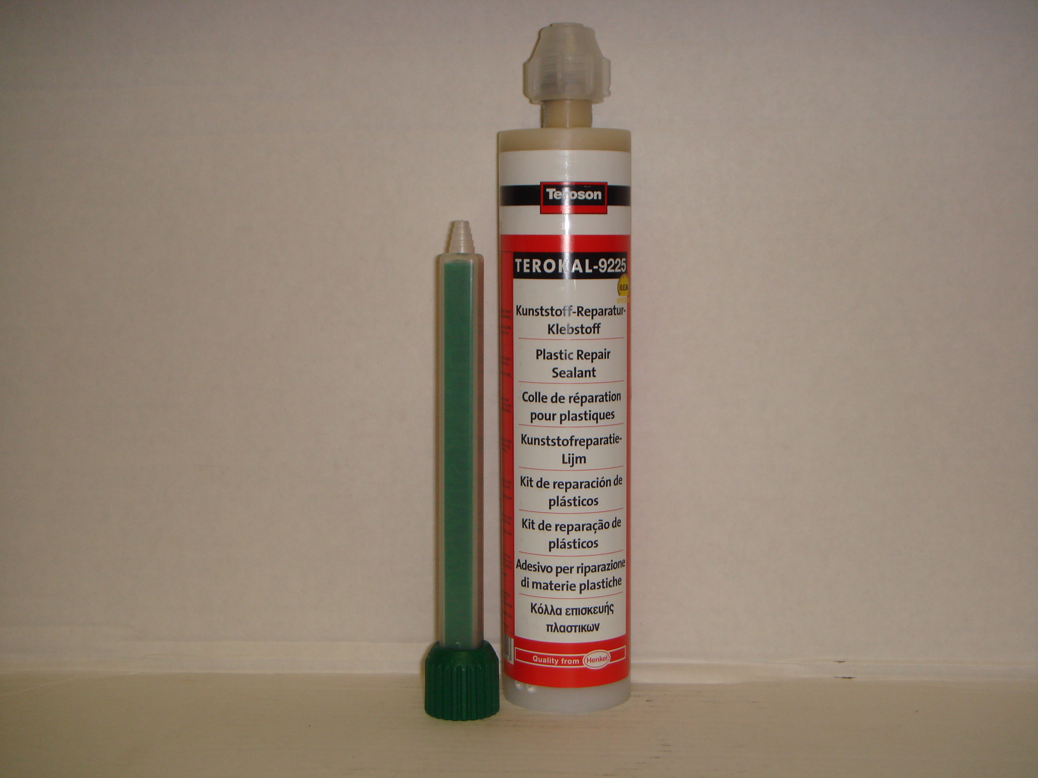 Купить Teroson 881837 Клей для ремонта деталей из пластика, 2х125 мл